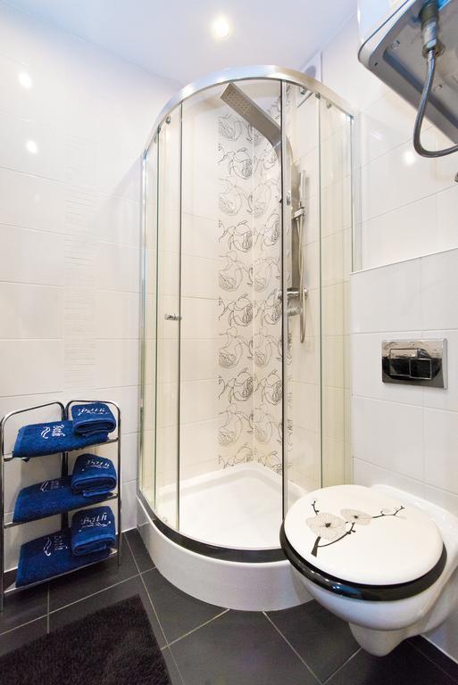 Gdanskie Apartamenty - Apartament Targ Rybny Z Widokiem Na Motlawe 部屋 写真